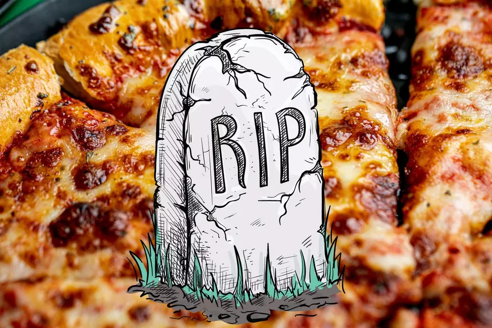 The Bizarre Reason 30,000 Pizzas Are Buried in Ossineke, Michigan